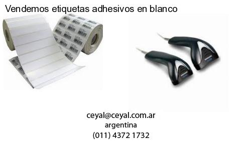 Vendemos etiquetas adhesivos en blanco